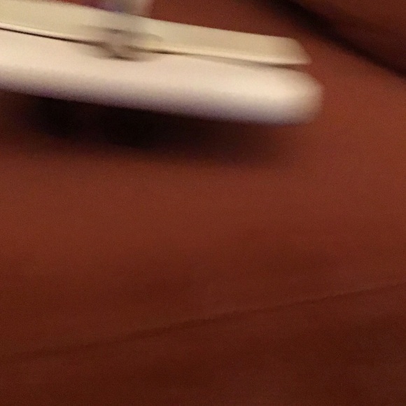 Chloe Pale Pink Leather Zip-Around Wallet - Picture 7 of 11